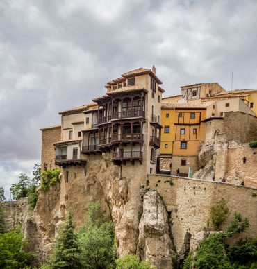 Casas colgantes Cuenca