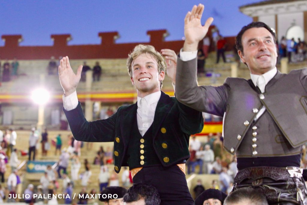 Andy Cartagena y Duarte Fernandes abren San Julián por la puerta grande